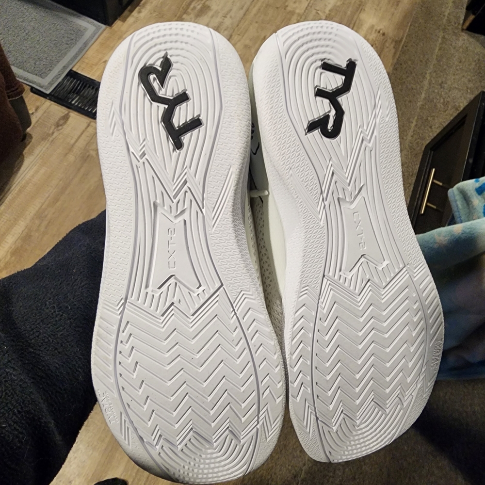 TYR White Athletic Sneakers - Picture 2 of 5
